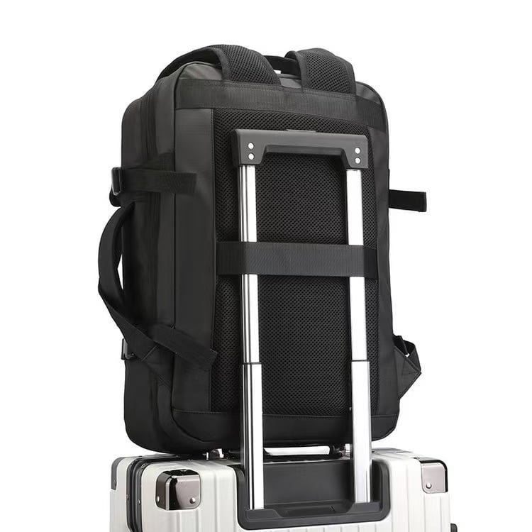 Expandable travel backpack