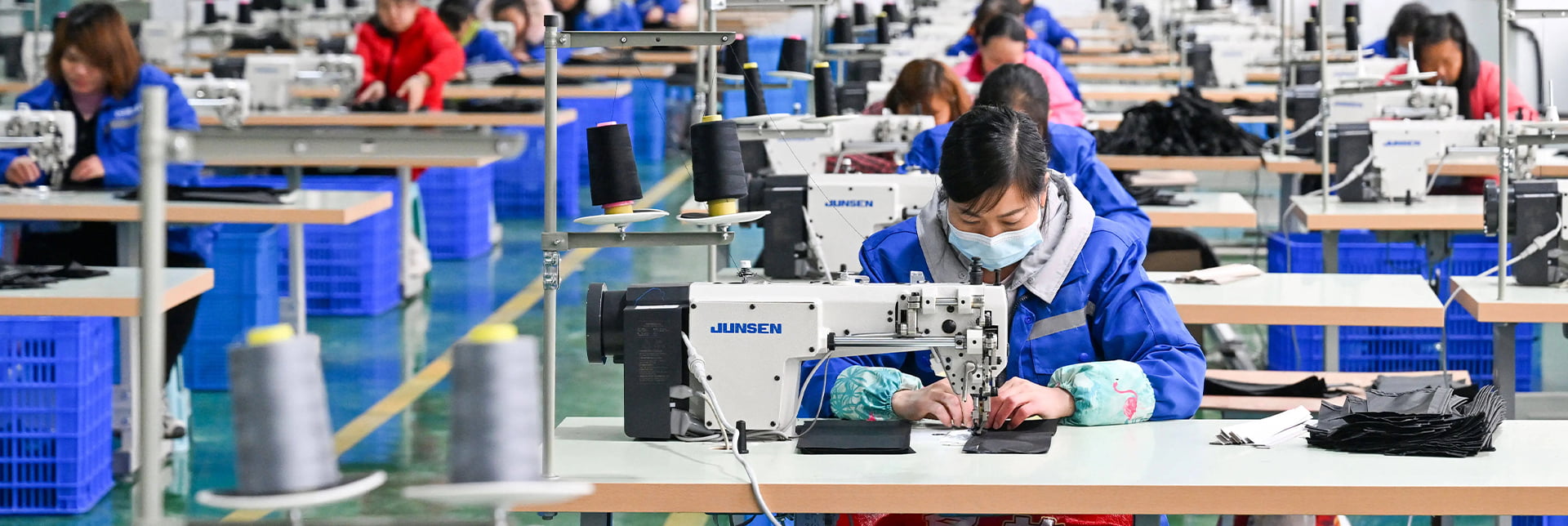 Business Backpack Manufacturing