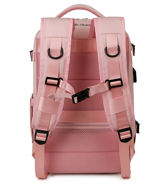 Scientific layered design for rational storage, meeting the large-capacity needs of daily commuting and business trips