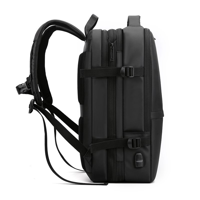 A new choice for workplace commuting, a business-style nylon backpack